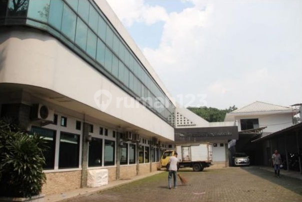 Gedung Kantor Bisa untuk Gudang atau Pabrik Di bandung 2