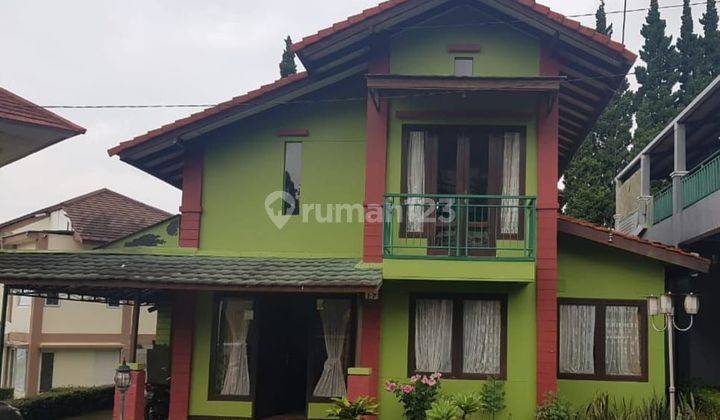 Rumah Villa Terawat Full Furnished Di Kawasan Wisata Lembang Villa Istana Bunga 2