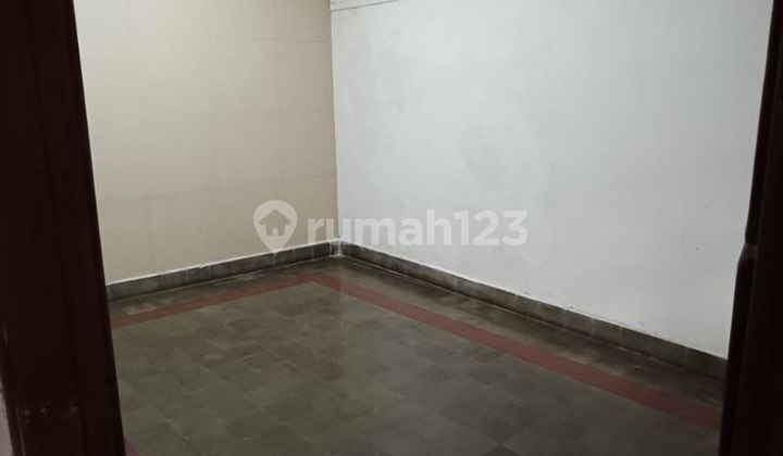 Rumah terawat siap huni best location di sayap dago 2