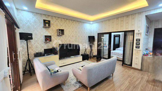Well-Maintained Fully Furnished House in Arcamanik Antapani Bandung