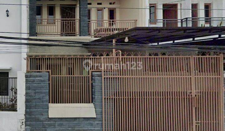 Rumah Minimalis 2 Lantai Siap Huni di Turangga 1