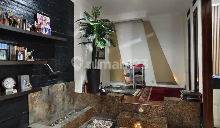 Rumah Luxury 2 Lantai Terawat di Turangga Bandung 2