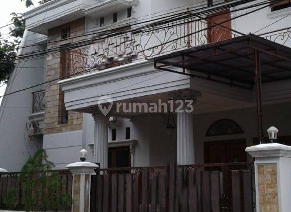 Rumah bagus di cempaka putih 2