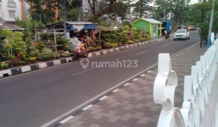 Rumah Lama Turun Harga di Cempaka Putih Dekat Letjend Suprapto 2