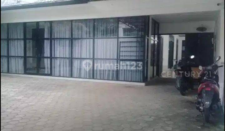 Rumah  Di Menteng Jakarta Pusat Cocok Utk Kantor 2