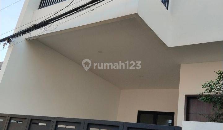 Rumah 2 Lantai Baru di Kalibata Area Perumahan Jalan 1 Mobil  2