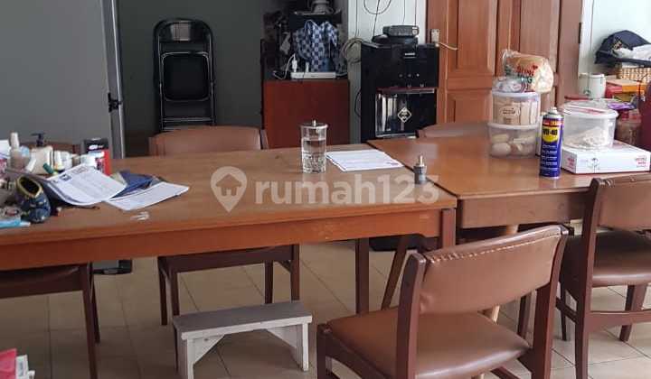 Dijual Rumah Asri Sayap Riau Bandung Lingkungan Tenang