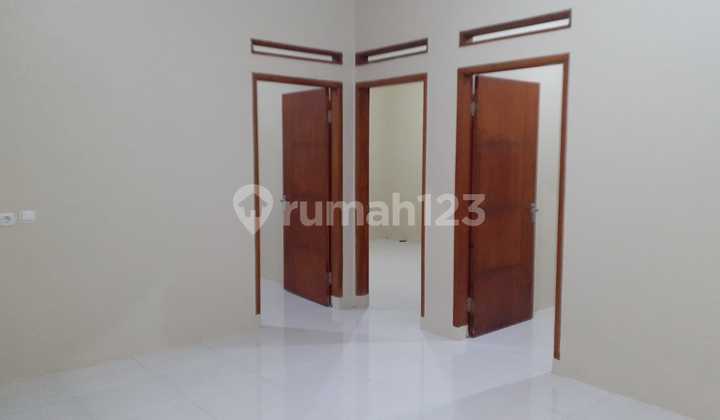DIJUAL RUMAH MINIMALIS BAGUS TERAWAT SIAP HUNI di NATA ENDAH