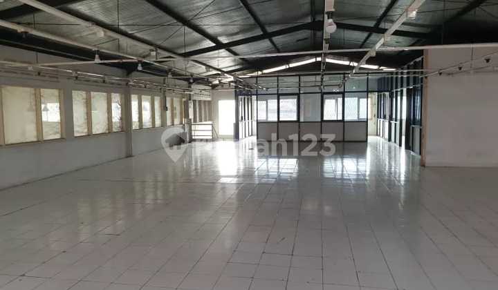 Disewakan Gudang Besar Cimahi Mainroad akses masuk Kontainer 40F