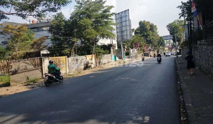 Tanah di Mainroad Lembang 10580M² HGB Tanah di Mainroad Lembang 10580M² HGB