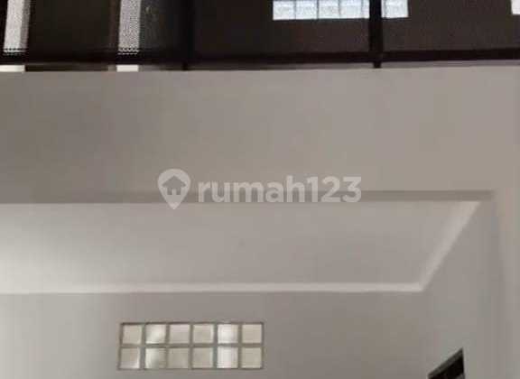 Jual Rumah Bagus Siap Huni Di Taman Kopo Indah I 2