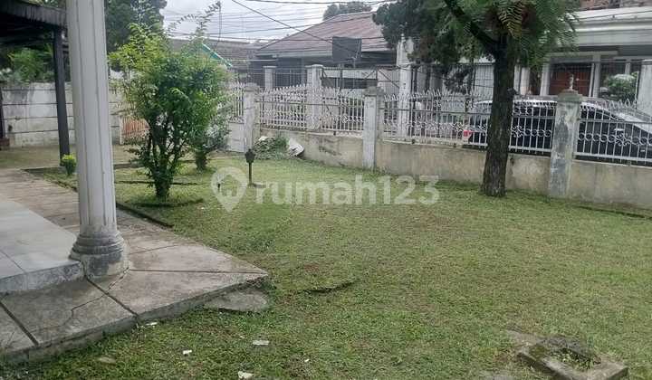 Jual Rumah Asri Babakan Jeruk Sayap Suryasumantri Bandung 2