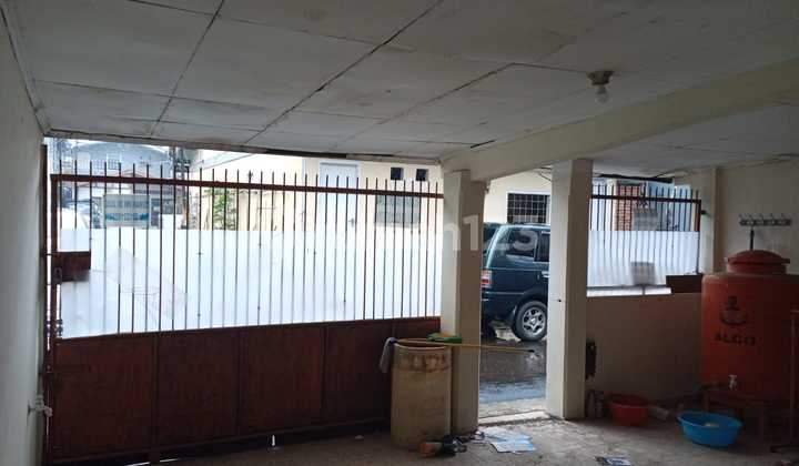 Dijual Rumah Nyaman 2Lt dengan Harga Murah di Sarijadi Bandung
