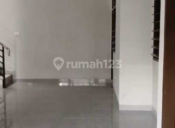 Jual Rumah Bagus Siap Huni Di Taman Kopo Indah I Jual Rumah Bagus Siap Huni Di Taman Kopo Indah I