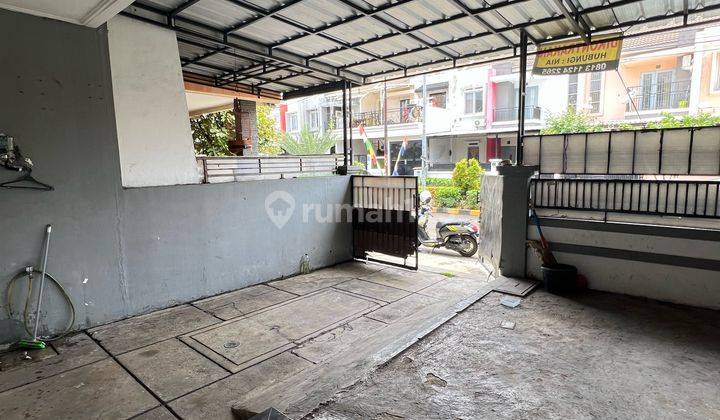 Disewakan Rumah Puri Beta 2 Pinggir Jalan Cocok Huni Dan Usaha 2