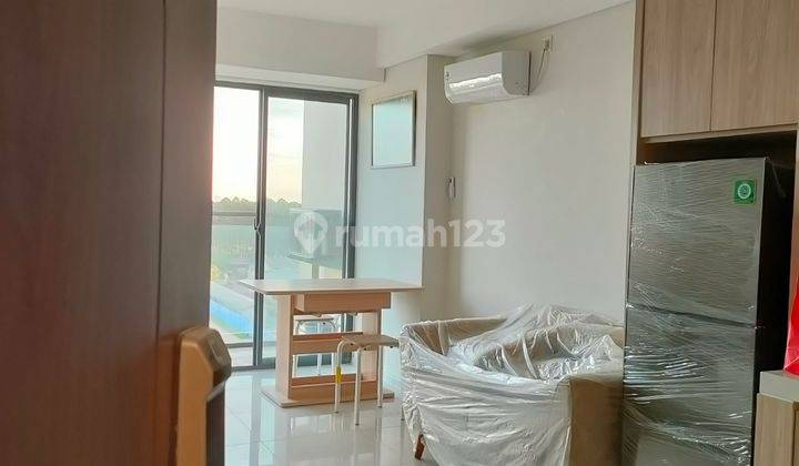 ruang tamu apartemen daan mogot city jual