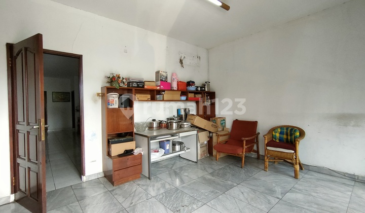 ruang keluarga dijual rumah green garden boulevard