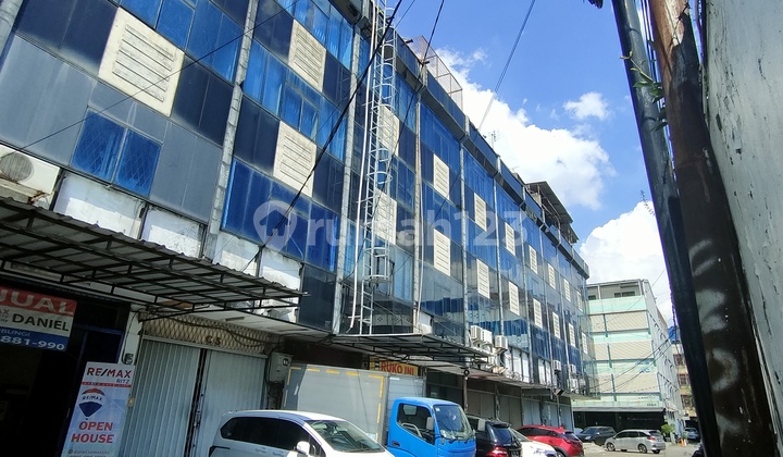 For Sale Quick 5-Story Row House in Pluit Raya Best Deal Price 1