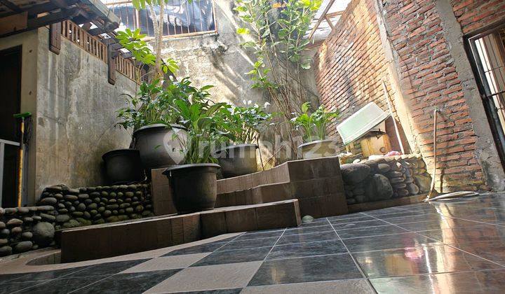 Rumah Meruya Harga Miring Hitung Tanah 300 Meter Lebih