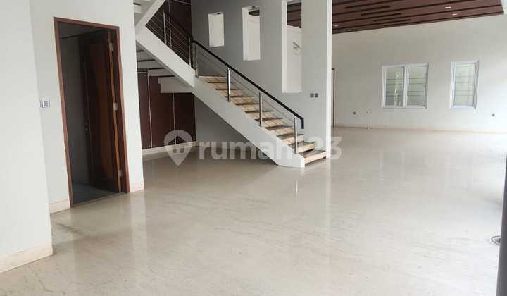 Katamaran PIK 1 House