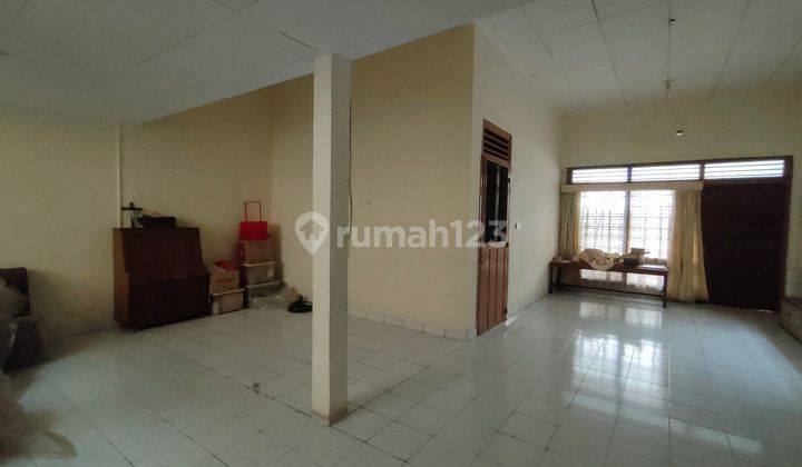 Rumah Hasyim Ashari 2 Lantai Shm Jakarta Pusat 2