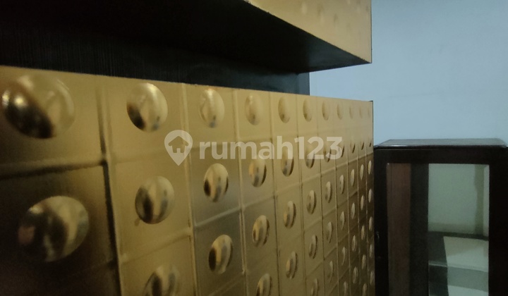 3-Story Green Garden House 6X18 Ready to Occup 2