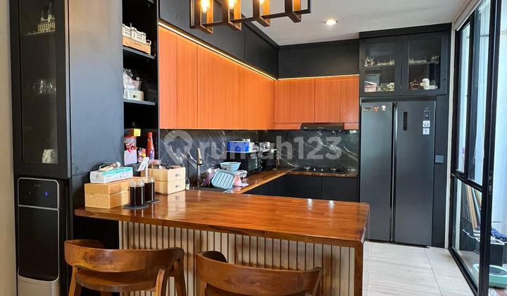 Rumah 2Lantai Lippo Karawaci Siap Huni