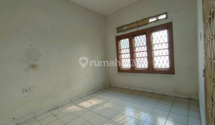 Rumah Hasyim Ashari 2 Lantai Shm Jakarta Pusat 2