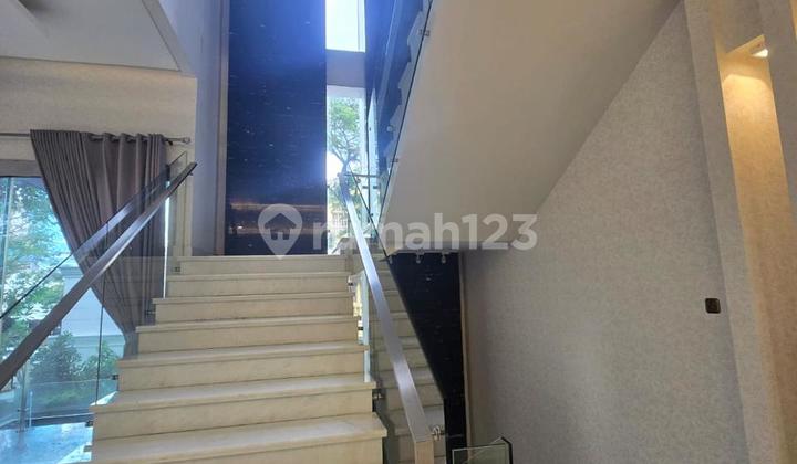 PIK 4-Story Corner House Fully Furnished Move-In Ready with Luggage Garden Home PIK 4-Story Corner House Fully Furnished Move-In Ready with Luggage Garden Home