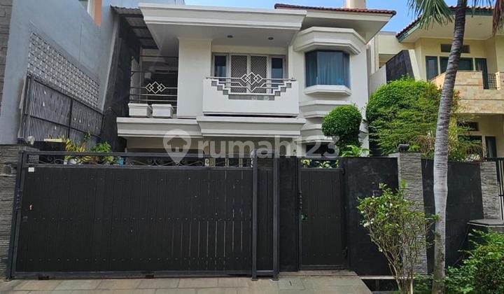 Good PIK House with Land Calculation! Size 10x21 Selling Fast 2 Floors!