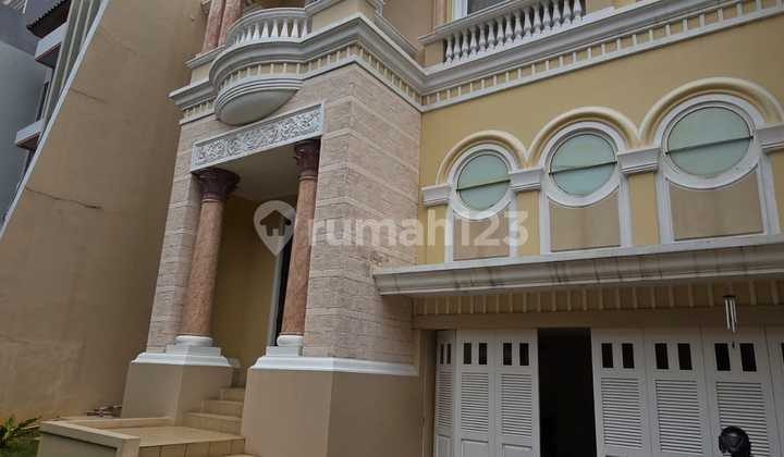 Unit Langka! Rumah 2,5 Lantai Layar Permai Pik 1 Best Deal Posisi Terbaik