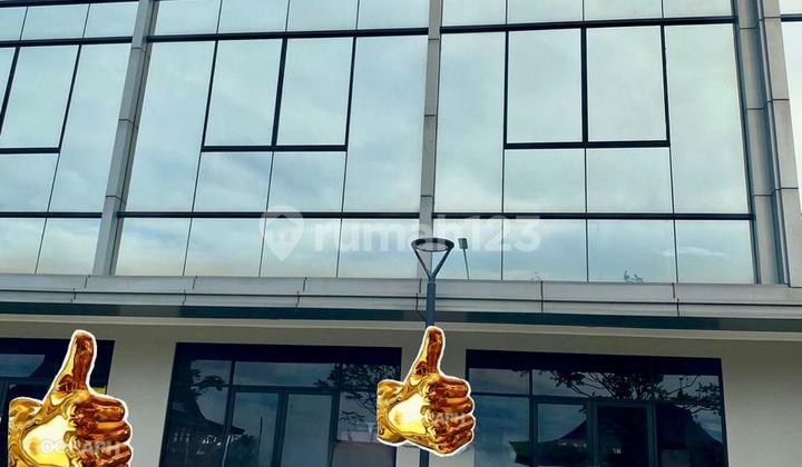 3-Story Shop House with Lake and Boulevard View, Rare Unit, Suitable for All Types of Businesses! 3-Story Shop House with Lake and Boulevard View, Rare Unit, Suitable for All Types of Businesses!