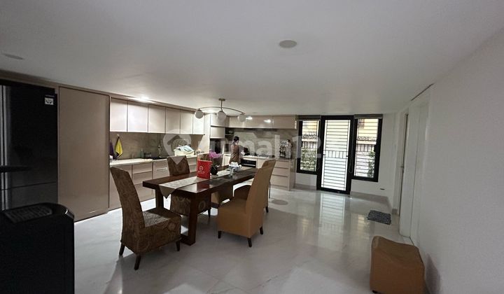 4-Story Fully Furnished House 10x18 Best Deal Full Marble! 2