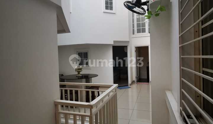 Rumah Bgm 12X25 Pik 1 Full Furnish Interior Mewah - Unit Langka Segera Terjual! 2