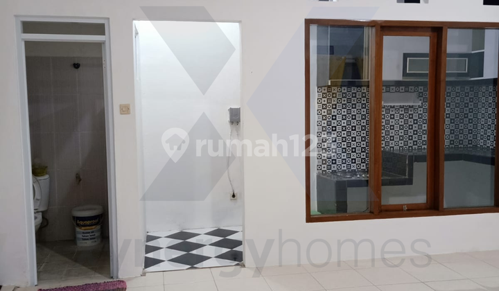 Rumah Dijual 2 Lantai di Sariwangi, Parongpong, Bandung