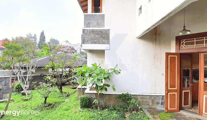 Rumah Dijual 4 Lantai Nyaman Siap Huni di Gerlong Bandung 1