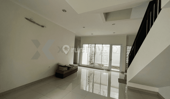 Rumah Disewakan SHM 2 Lantai di Summarecon Bandung Cluster Amanda 1