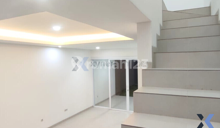 Rumah Baru 2 Lantai SHM di Ciwaruga Bandung