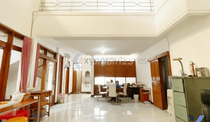 Rumah 2 Lantai Semi Furnished Bisa Untuk Kantor di Setrawangi Sukasari Bandung 2