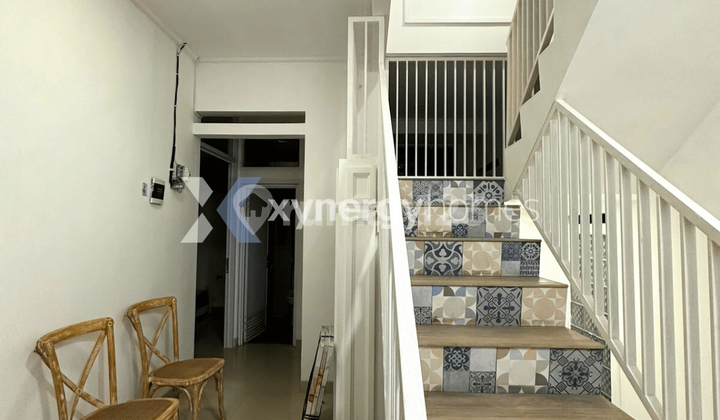 4-Story House with SHM, Fully Furnished, Mountain View in Antapani, Bandung 2