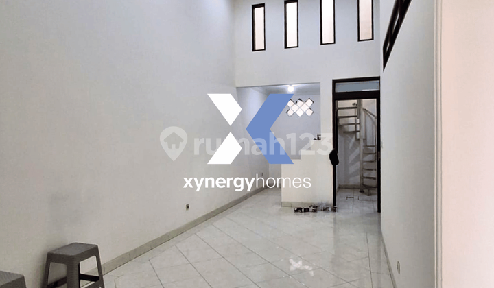 3-Storey Freehold House in Taman Kopo Indah 3 Bandung 3-Storey Freehold House in Taman Kopo Indah 3 Bandung