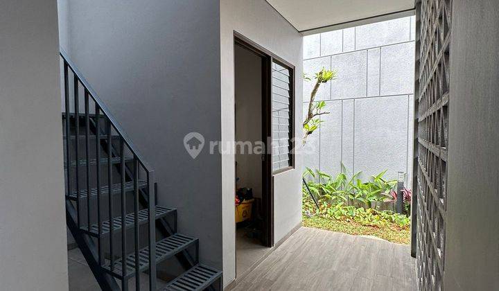 Rumah 8x20 Sebelah Sekolah Laurensia, Hadap Utara Dan Selatan 9