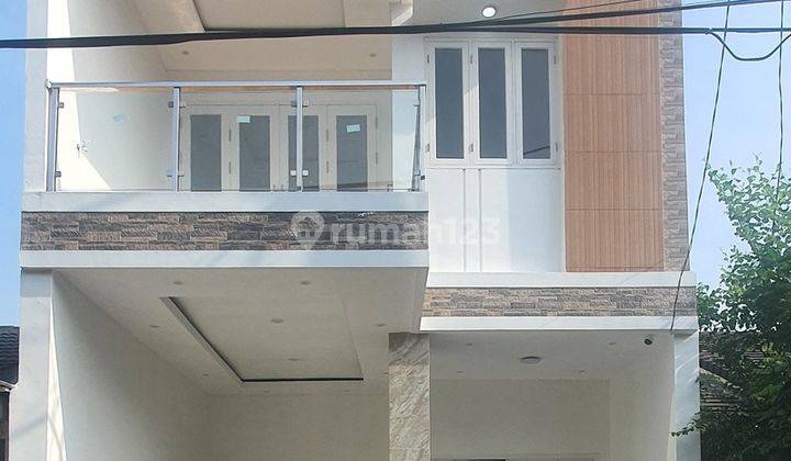 Rumah Baru Design Mandiri Di Kencana Loka Bsd, Dekat Stasiun Krl, Tol 1