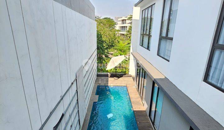 Rumah Mewah Di Cluster Lakewood Nava Park Bsd - Private Pool, Furnish 2