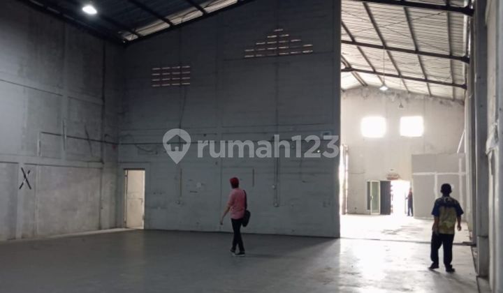 For Rent: Warehouse in Taman Tekno BSD, Close to Toll Gate and KRL Station For Rent: Warehouse in Taman Tekno BSD, Close to Toll Gate and KRL Station