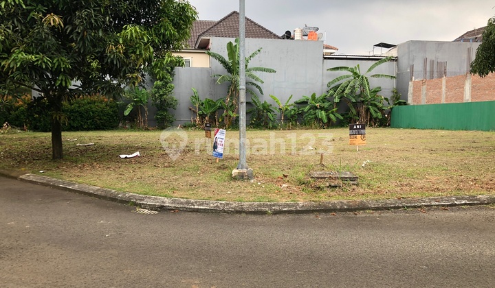 Kavling Hoek Di Alam Sutera Renata Alba, Hadap Timur Dan Utara