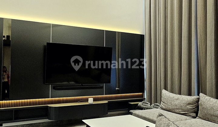 Rumah Mewah Bsd Di Cluster Lancewood Nava Park, Furnish Mewah 1