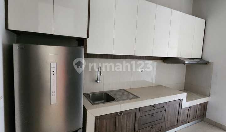 Rumah Rapi Siap Huni Di Eminent Prestigia Bsd Rumah Rapi Siap Huni Di Eminent Prestigia Bsd