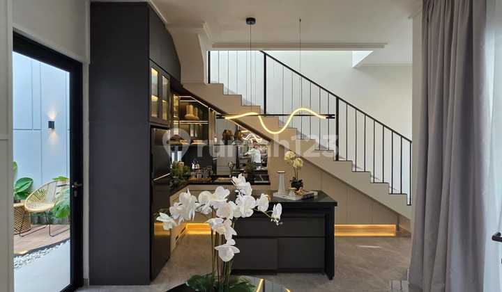 Rumah Di Alam Sutera Rasuna, Dekat Pintu Tol Pinang Dan Stasiun Mrt