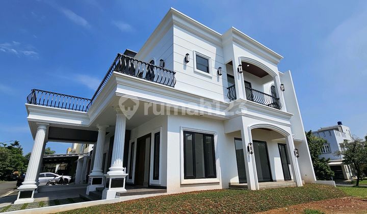 New Independent Design House, Corner Unit at The Icon BSD Near Toll and Aeon